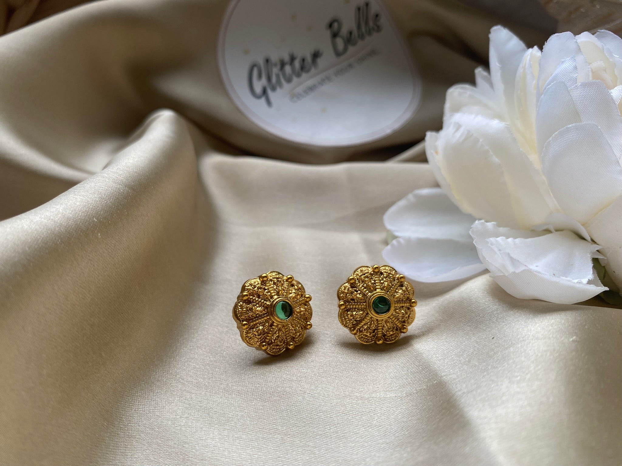 Antique gold-plated floral studs