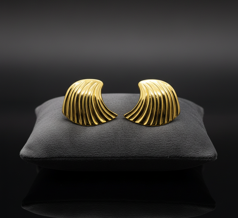 Professional product image - dark background