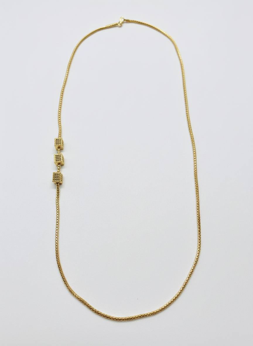Professional store-ready necklace image